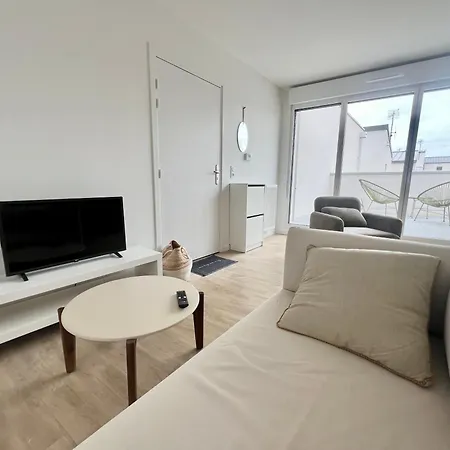 Soleil Marin - Neuf & Moderne - 2 Avec Terrasse - Wifi Gratuite - Equipe *